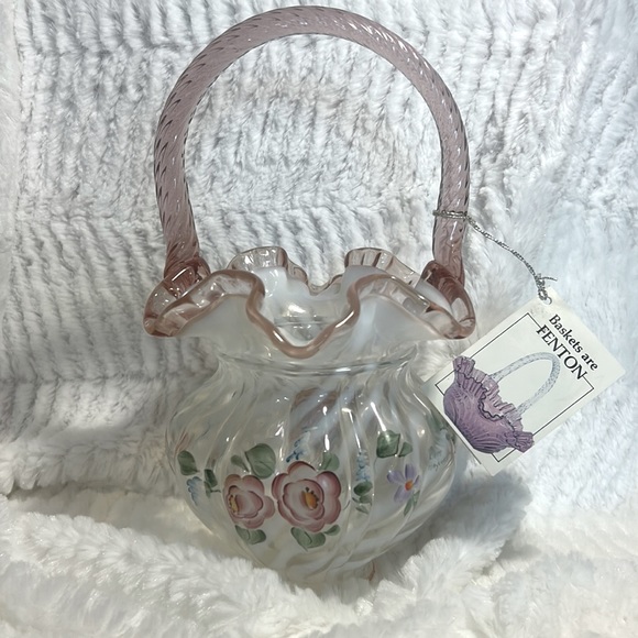 Fenton | Accents | Fenton Pink And White Opalescent Art Glass Basket ...